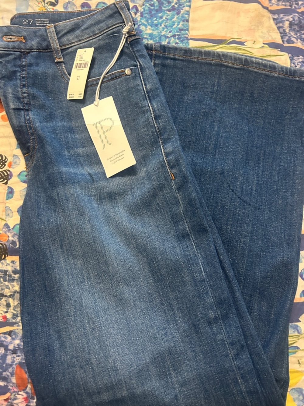 Pilcro Women's Dark Blue  Jeans nwt
